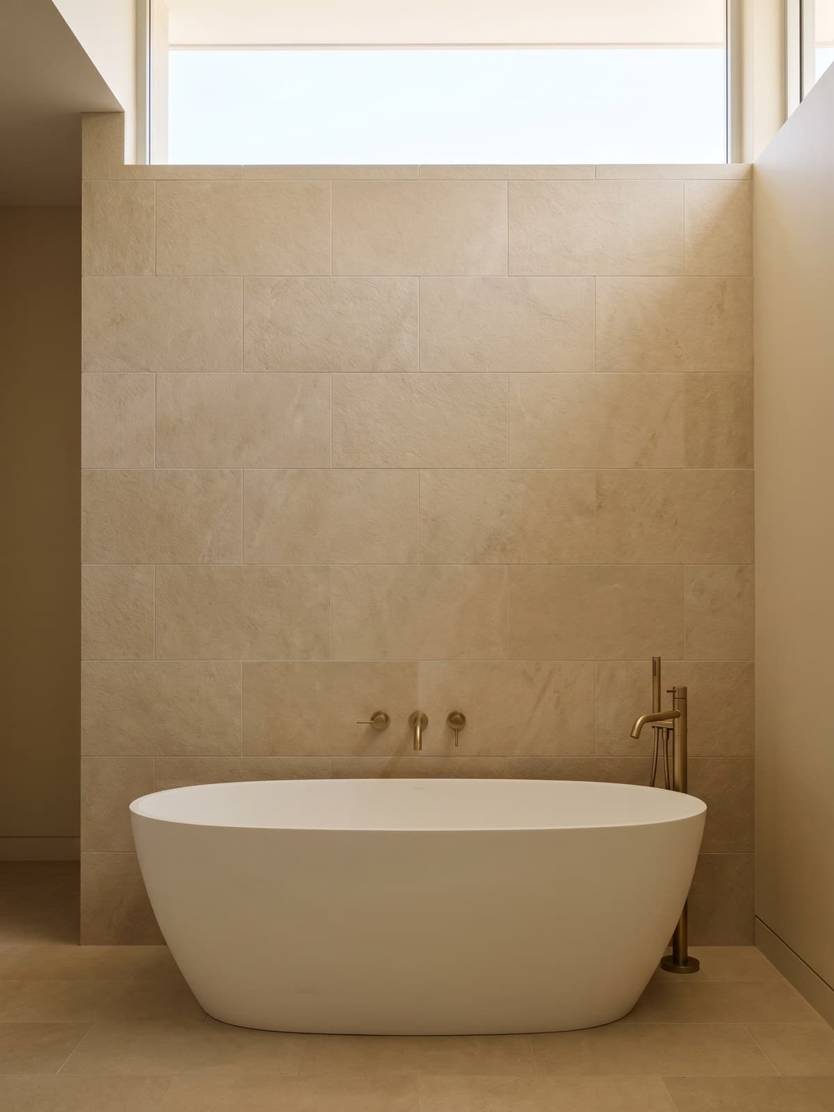 Atlas Beige Leather — application 2