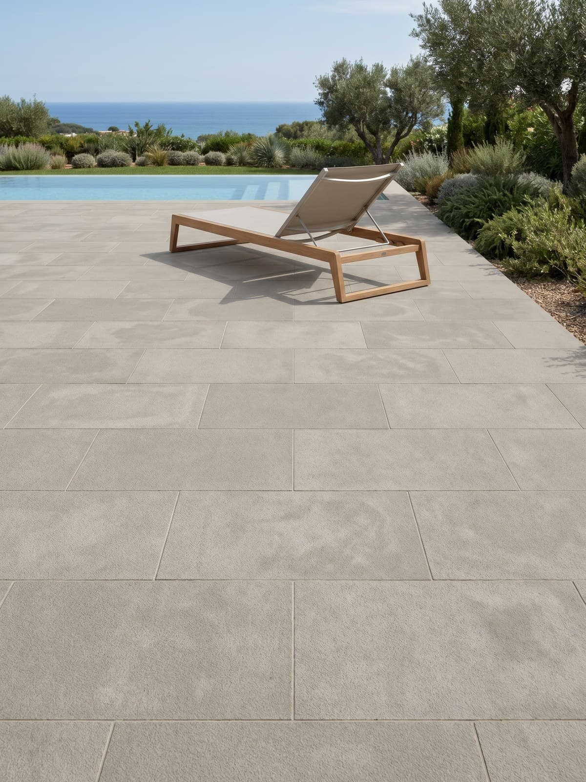 Atlas Greige Castle Dune — application 2