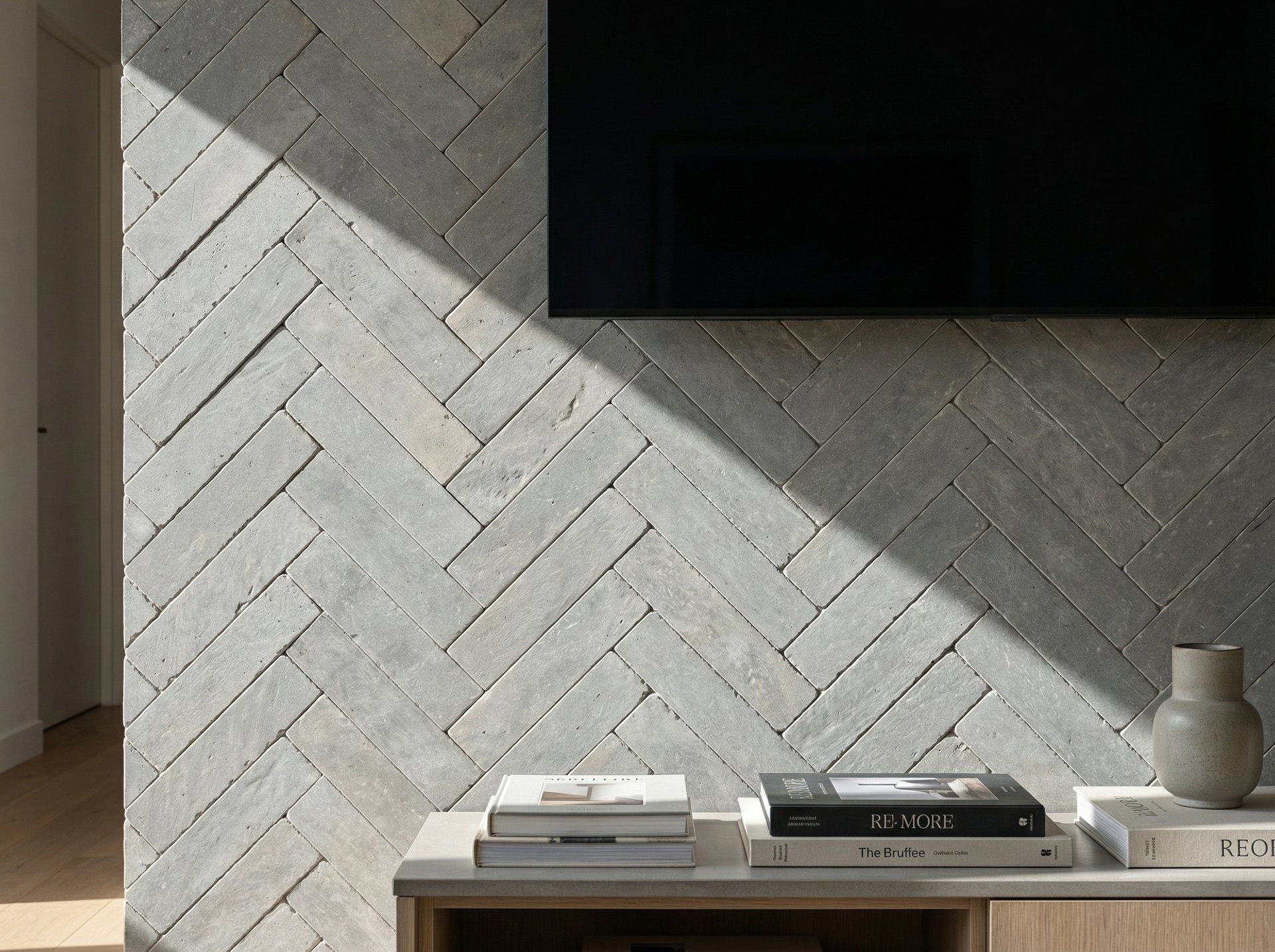 Montravel Aged — view 3