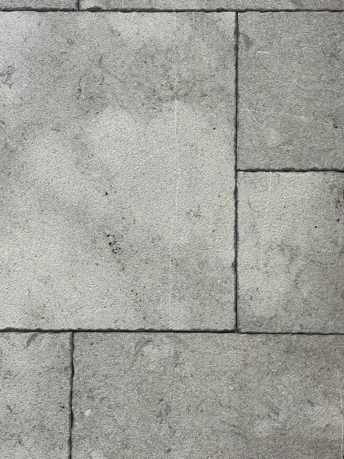 Montravel Castle — Montravel with Castle finish, Moroccan natural stone texture