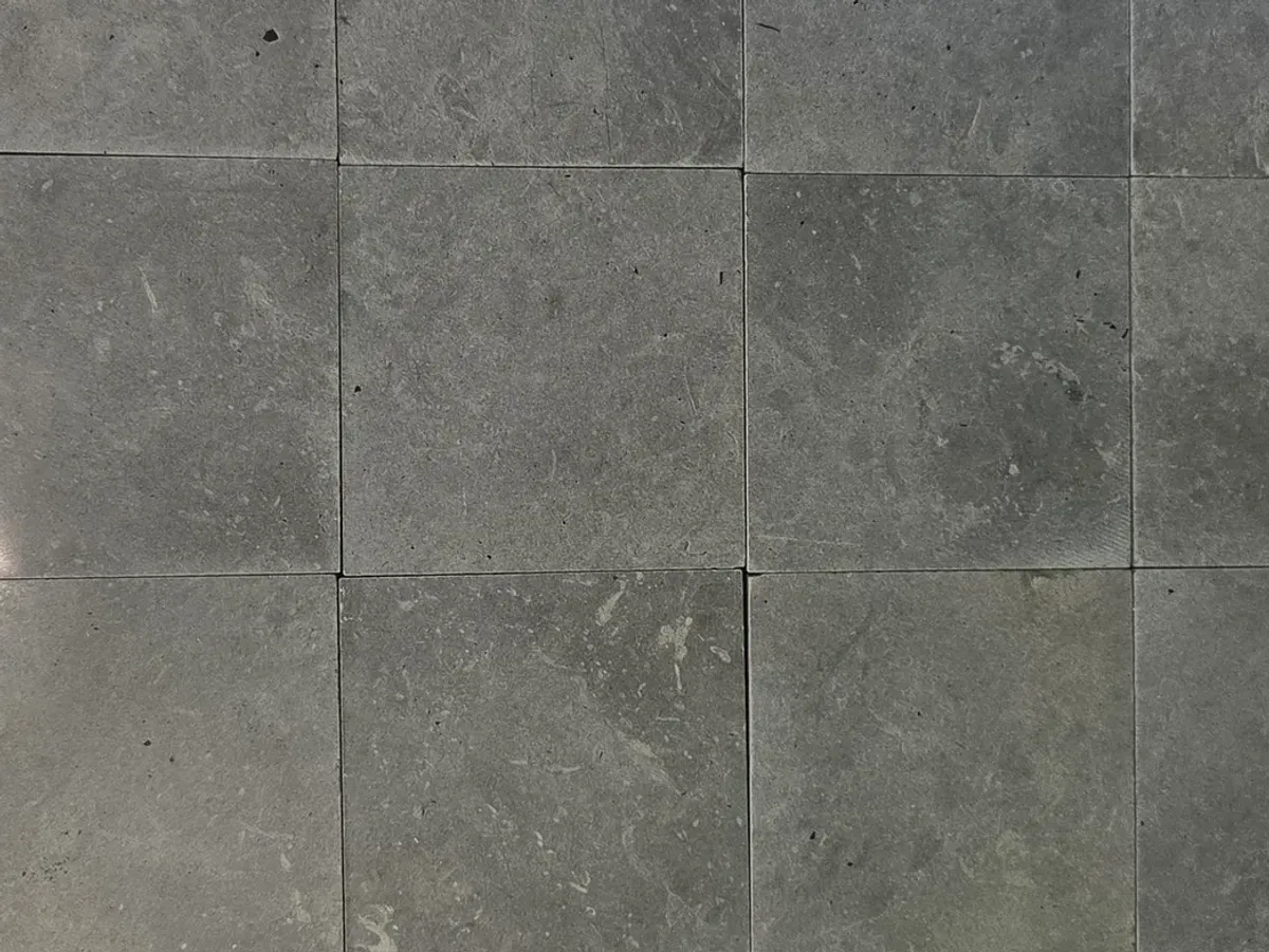 Montravel Mirror — Montravel with Mirror finish, Moroccan natural stone texture