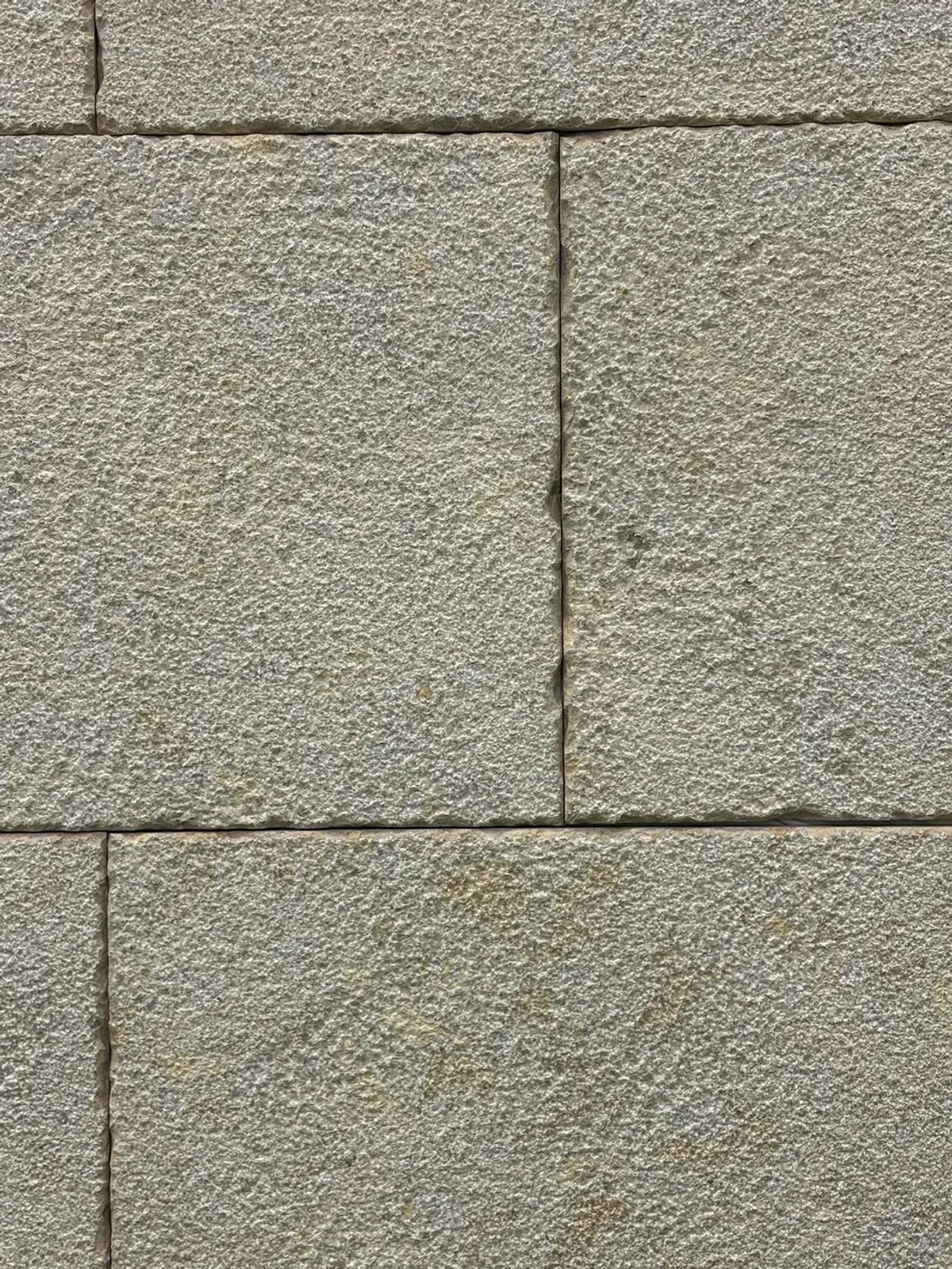 Solara Rustic — in context